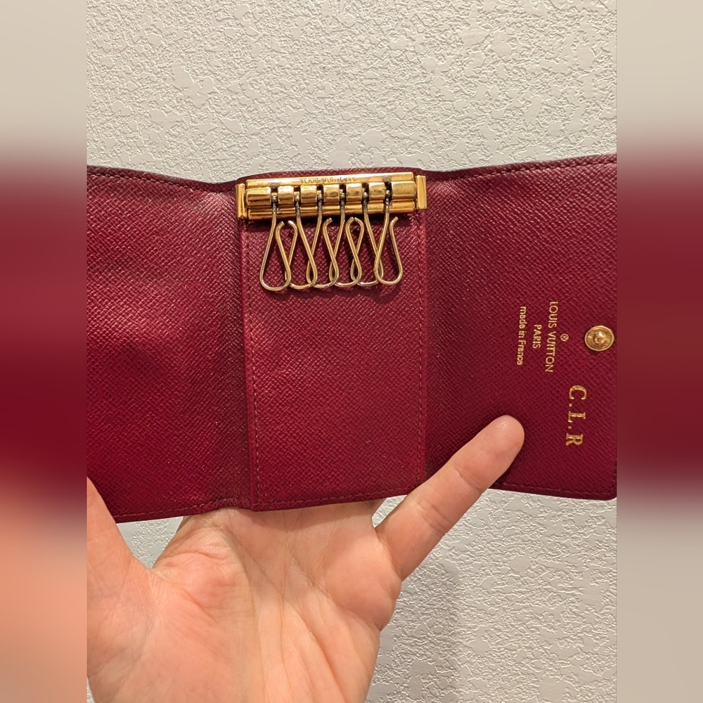 Louis Vuitton Key Holder in Monogram canvas - Picture 5 of 10